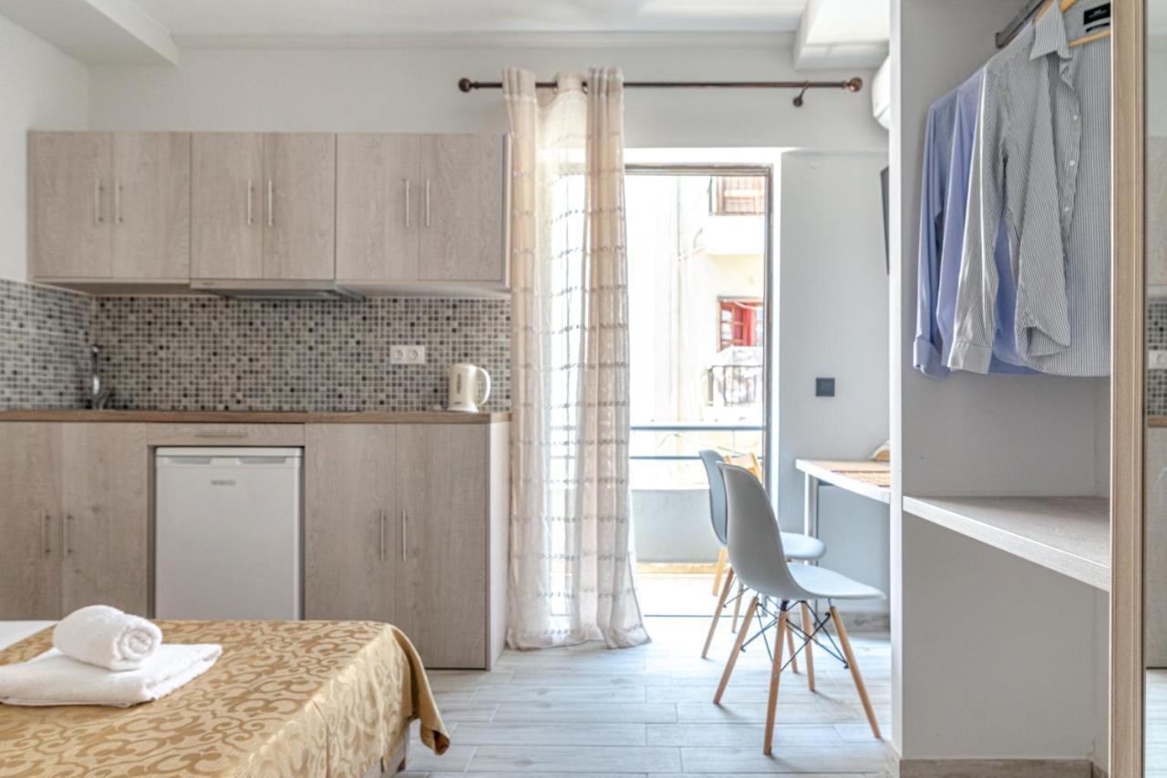 The Holiday Studio Agios Nikolaos Exterior foto