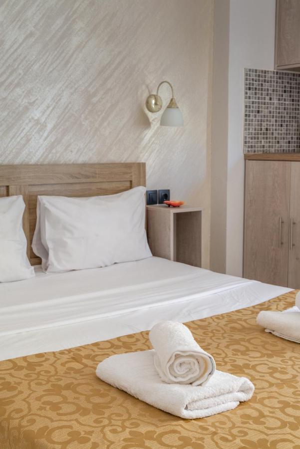 The Holiday Studio Agios Nikolaos Exterior foto