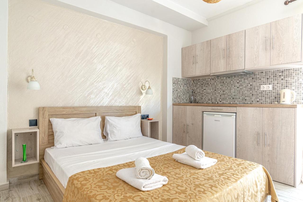 The Holiday Studio Agios Nikolaos Exterior foto